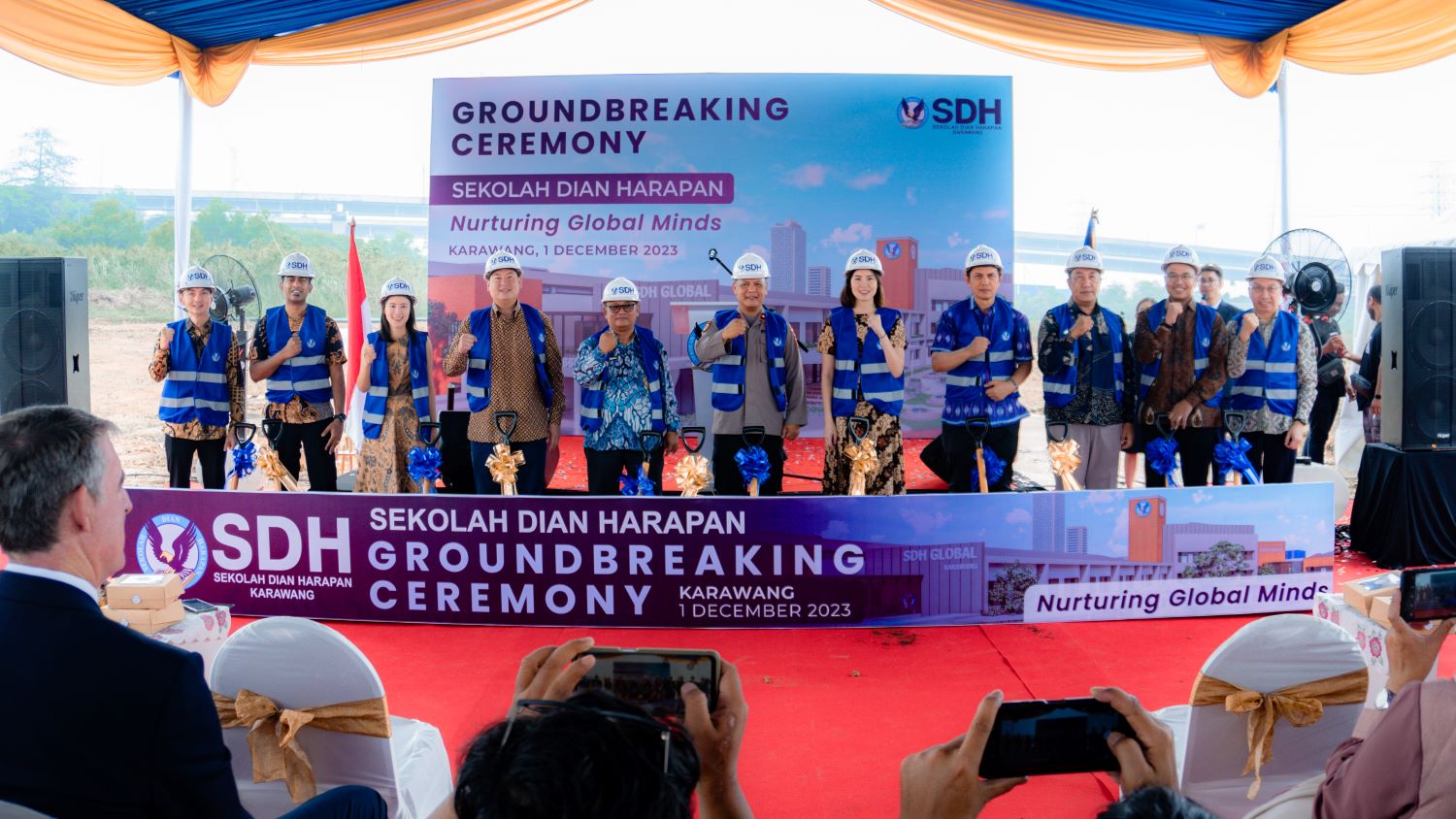 Thumbnail image YPPH Meletakkan Batu Pertama Pembangunan SDH ke-16 di Karawang