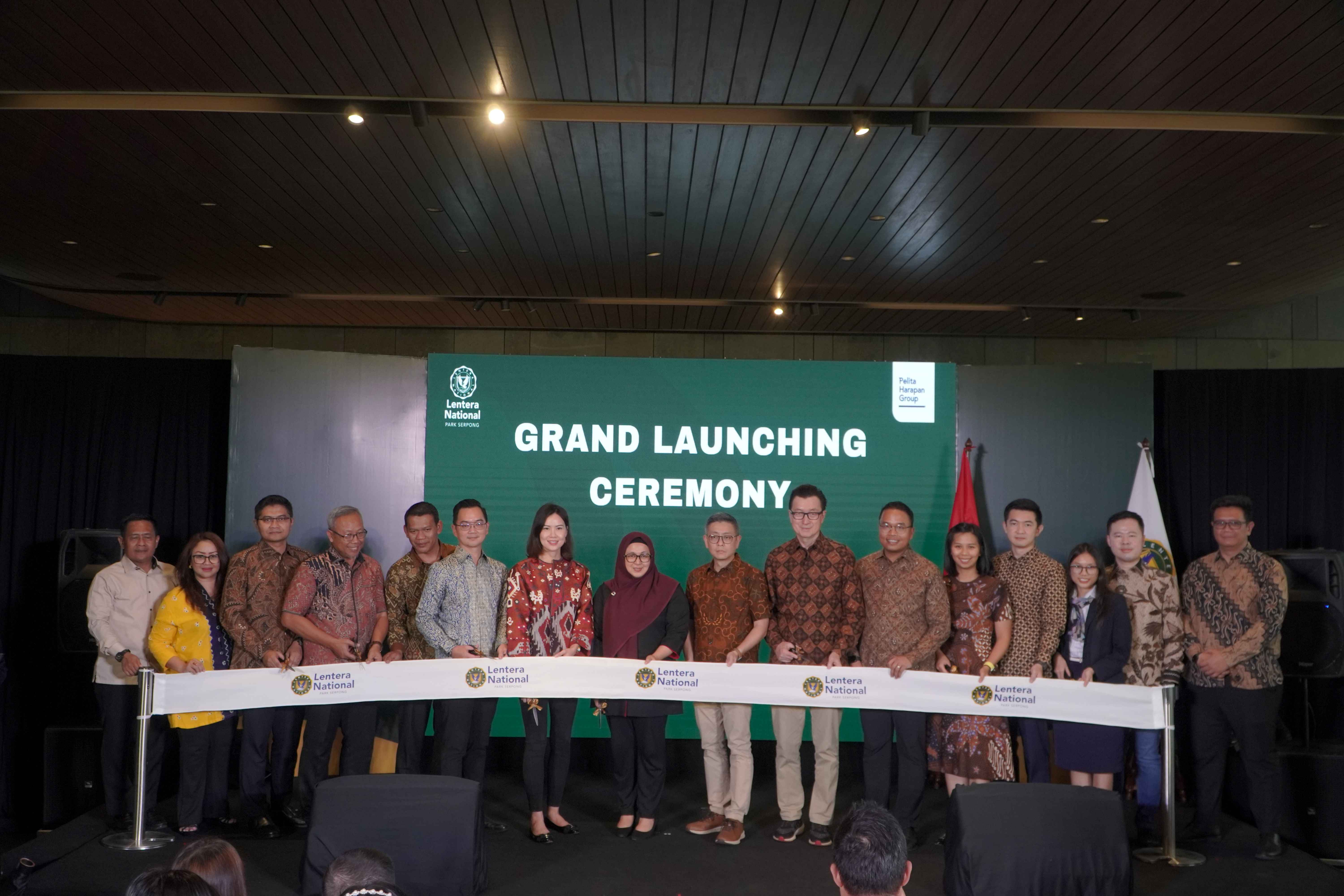 Thumbnail image Lentera National Resmi Meluncurkan Sekolah Kristen K–12  di Park Serpong.